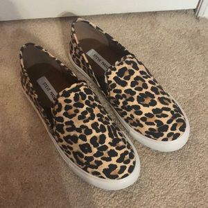 NWOT Steve Madden Leopard Slip on Sneakers
